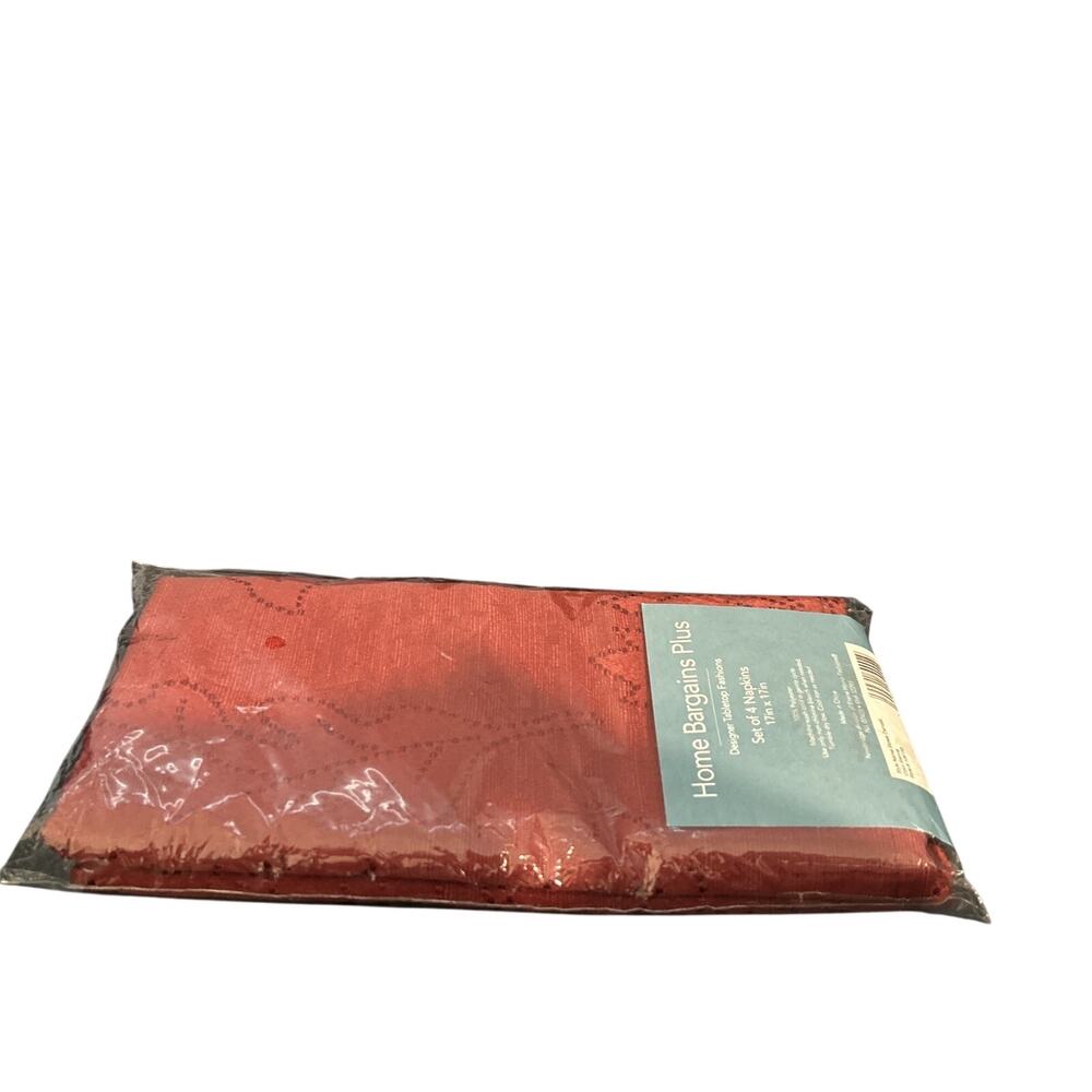Home Bargain Plus Set Of Four Napkins 17in X 17in